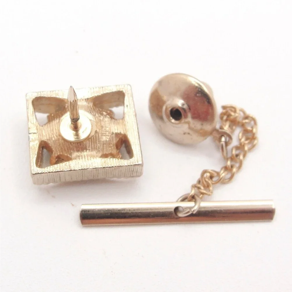 Vintage Swank Blue Aquamarine Crystal Gold Tone Square Rope Border Men Tie Tack
